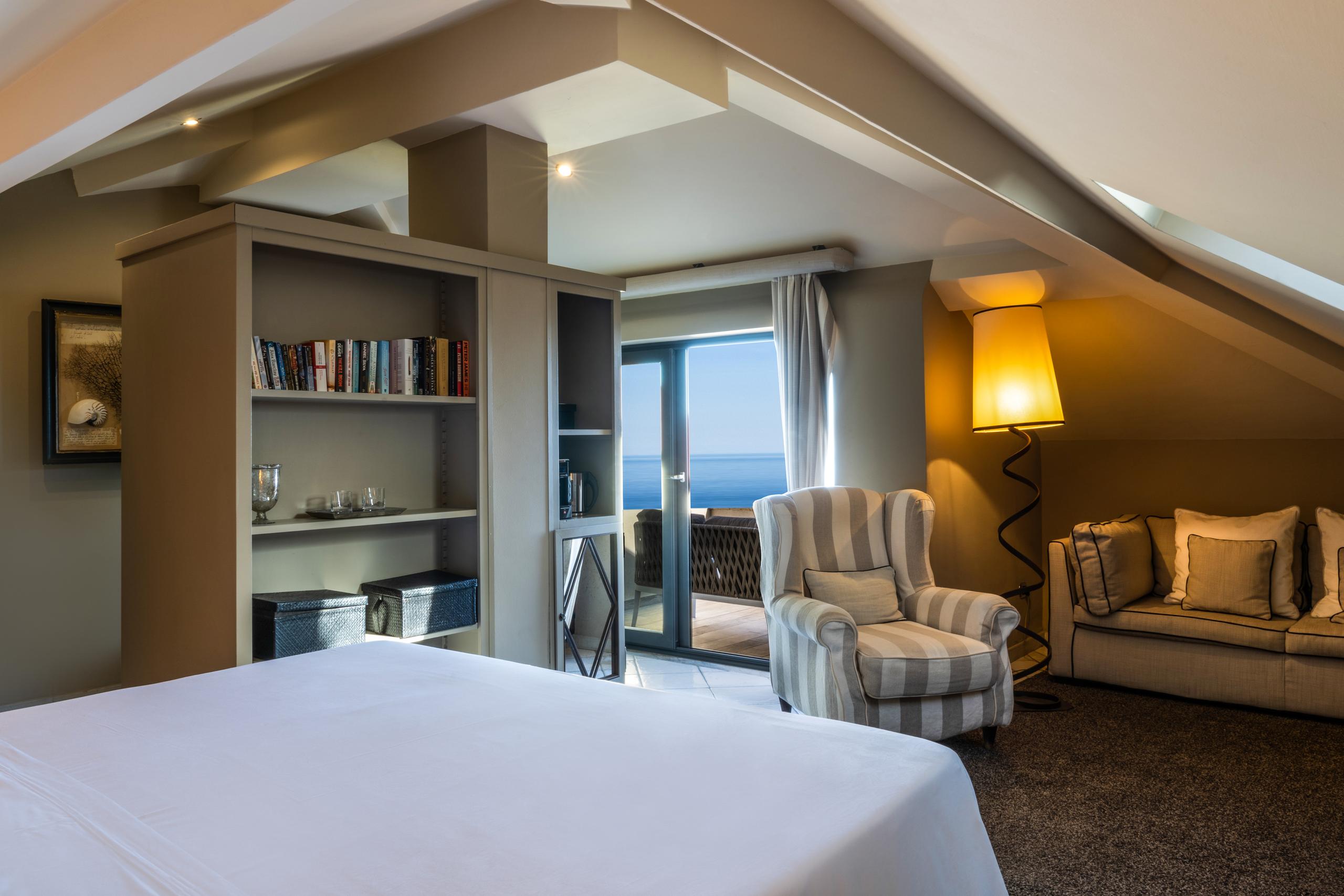 Rooftop Junior Suite image